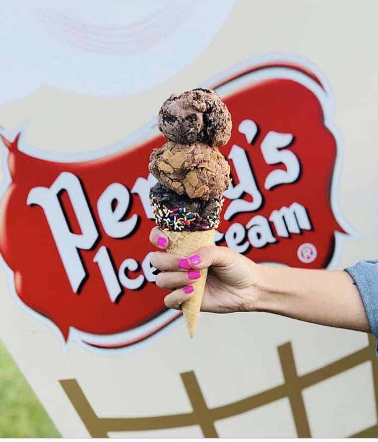 perry's ice cream stands 01