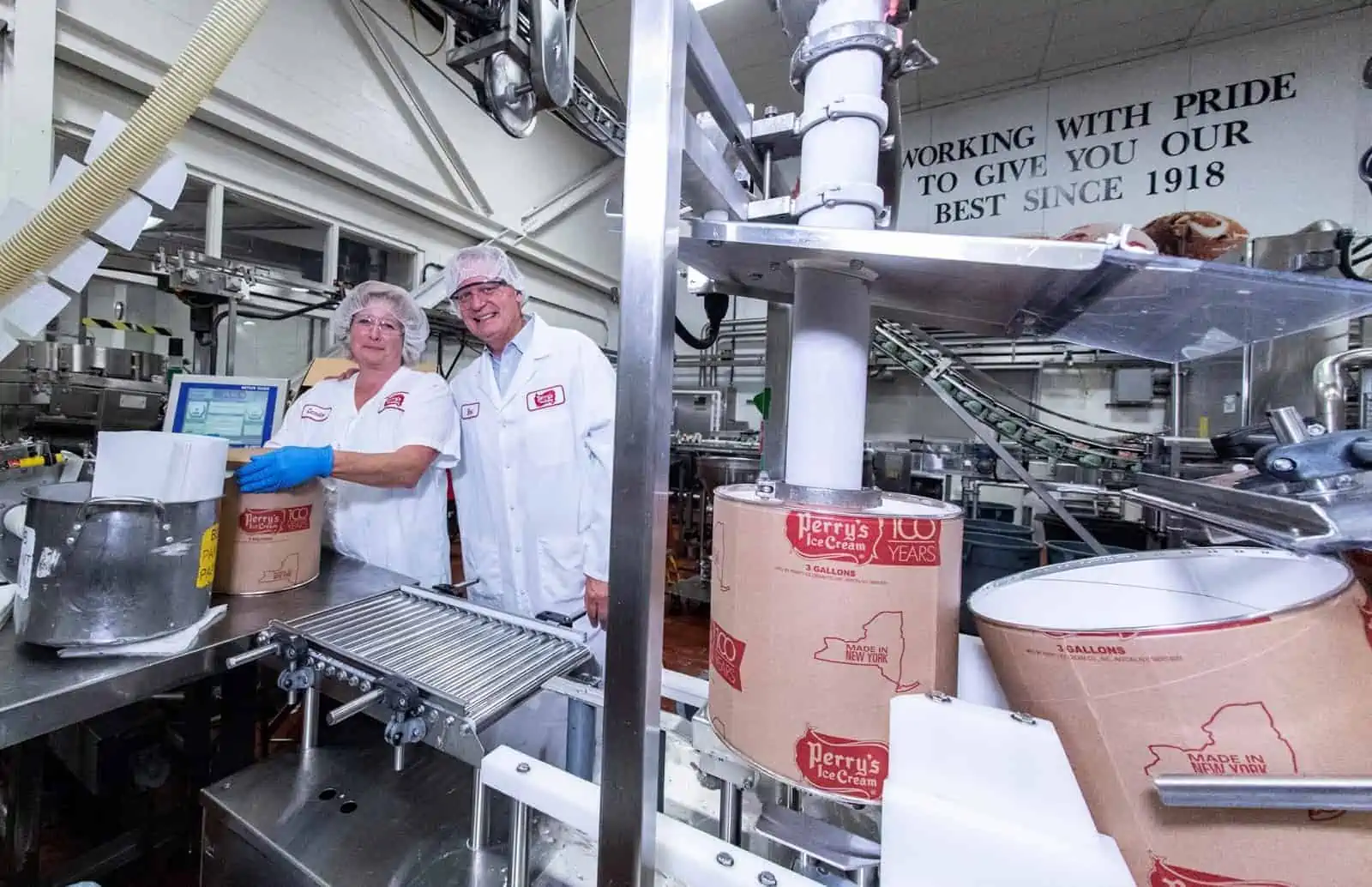 Perry’s Ice Cream Hiring in Buffalo, NY, Cleveland, OH and Pittsburgh